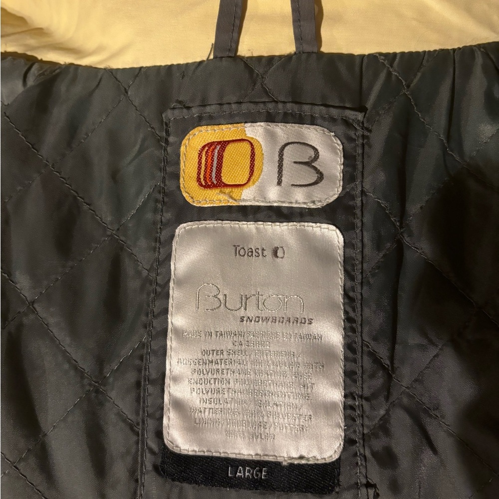 Burton Toast Snowboard jacket size Large.Super stylish.Serious offers only👍🏼 - Picture 6 of 6